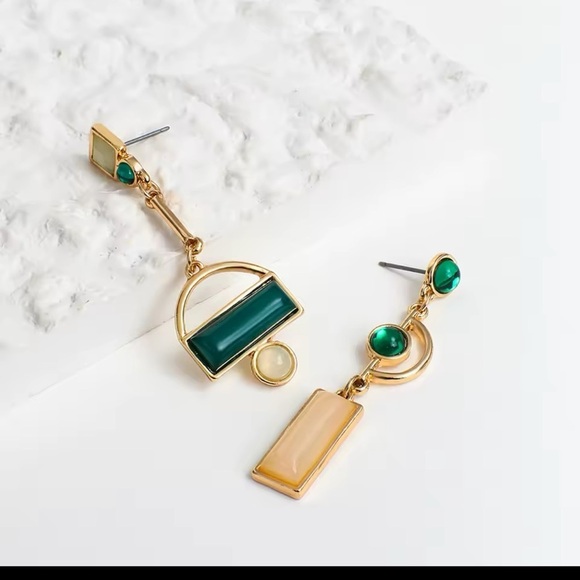 Anthropologie Gold and Green Asymmetrical Geometric Earrings - Picture 5 of 14